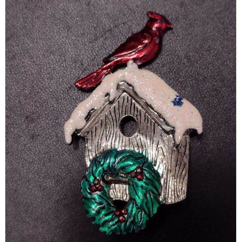 Jj Cardinal On A Birdhouse Brooch 18$